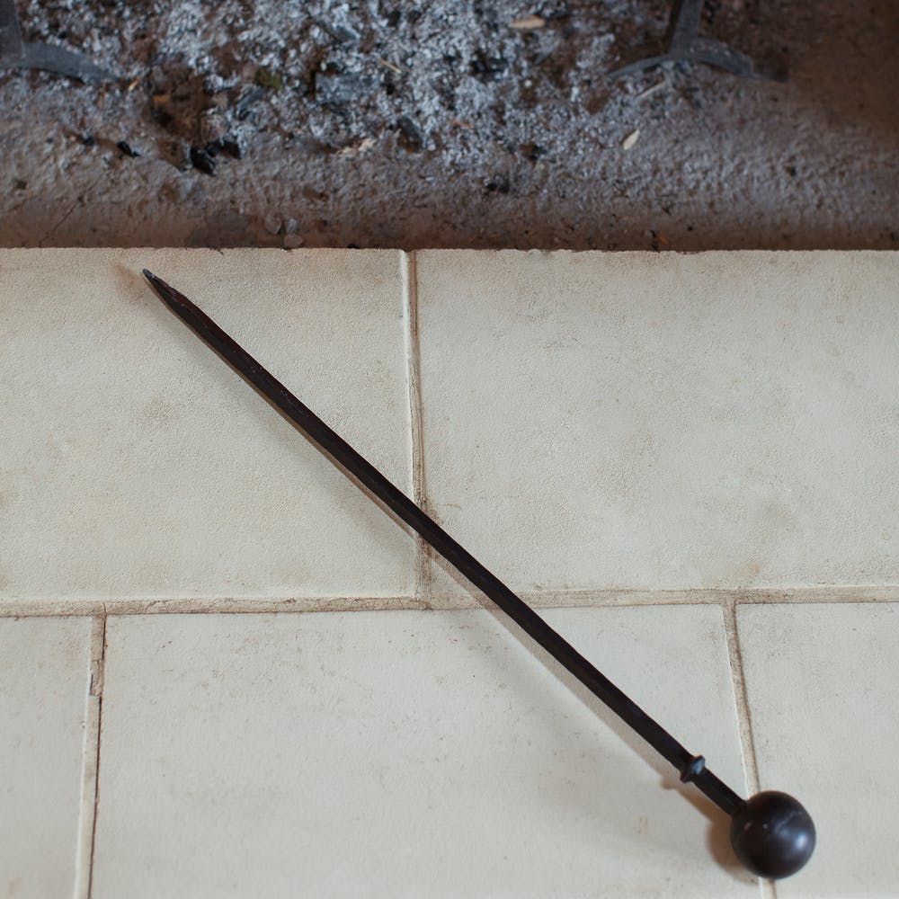 Attizzatoio Nero In Metallo 45,7 Cm – Fire Poker Con Punto E Design A Spirale Per Camino E Fuoco Aperto