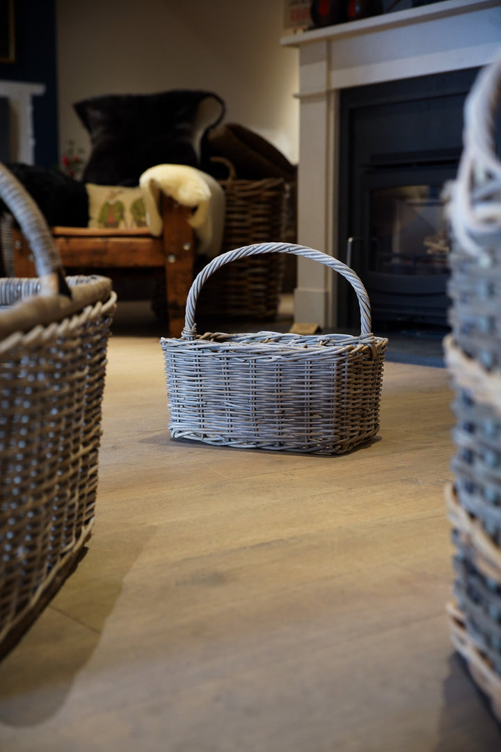 Rectangular Bottle Holder With 6 Holes