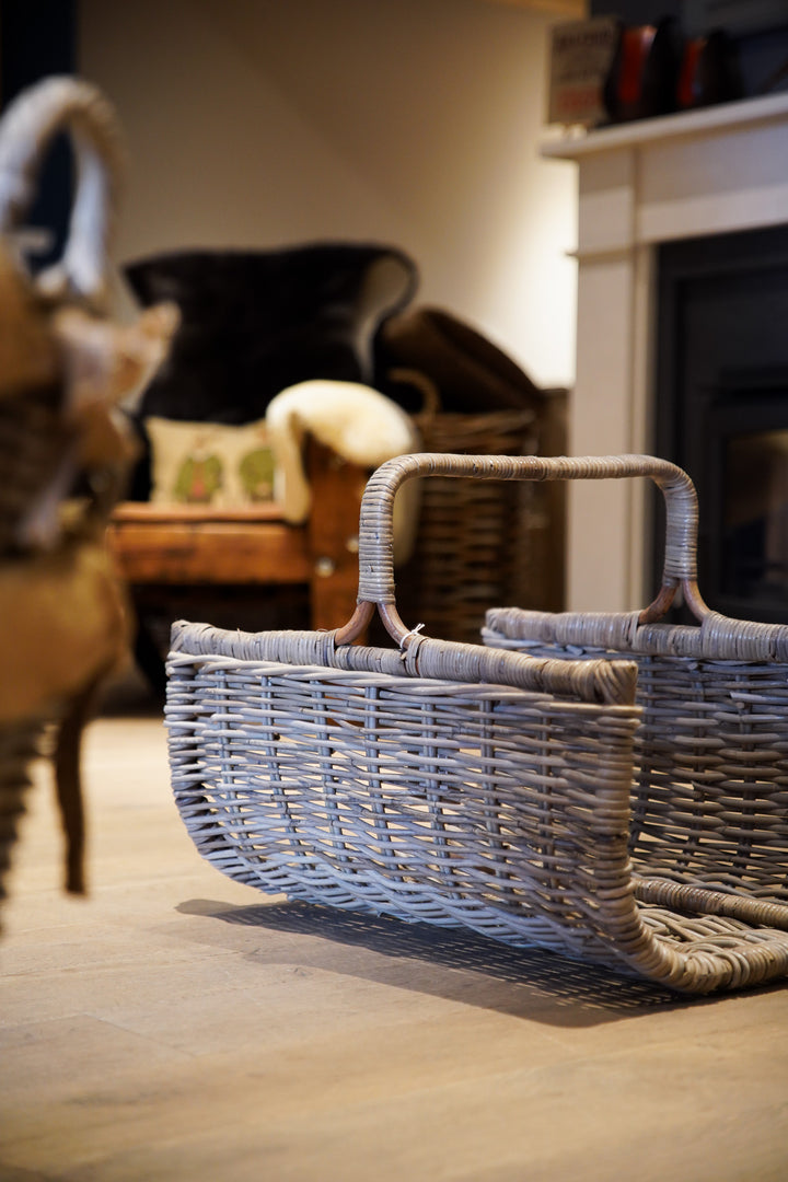 Log Holder With Hoop Handle