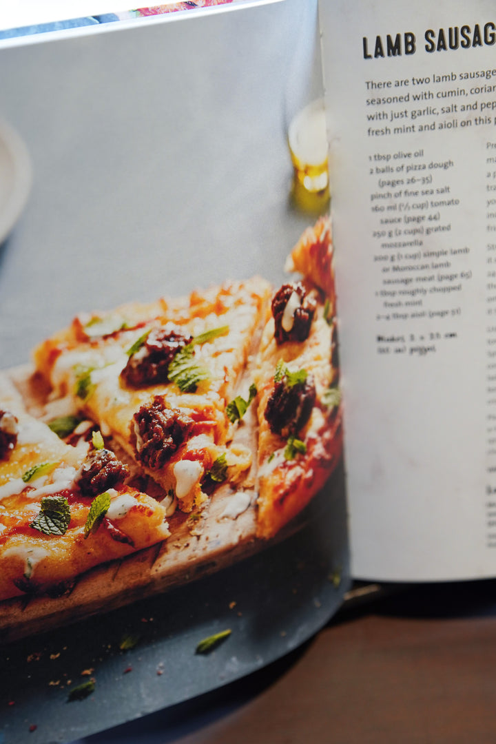 Making Artisan Pizza At Home (Hardback)