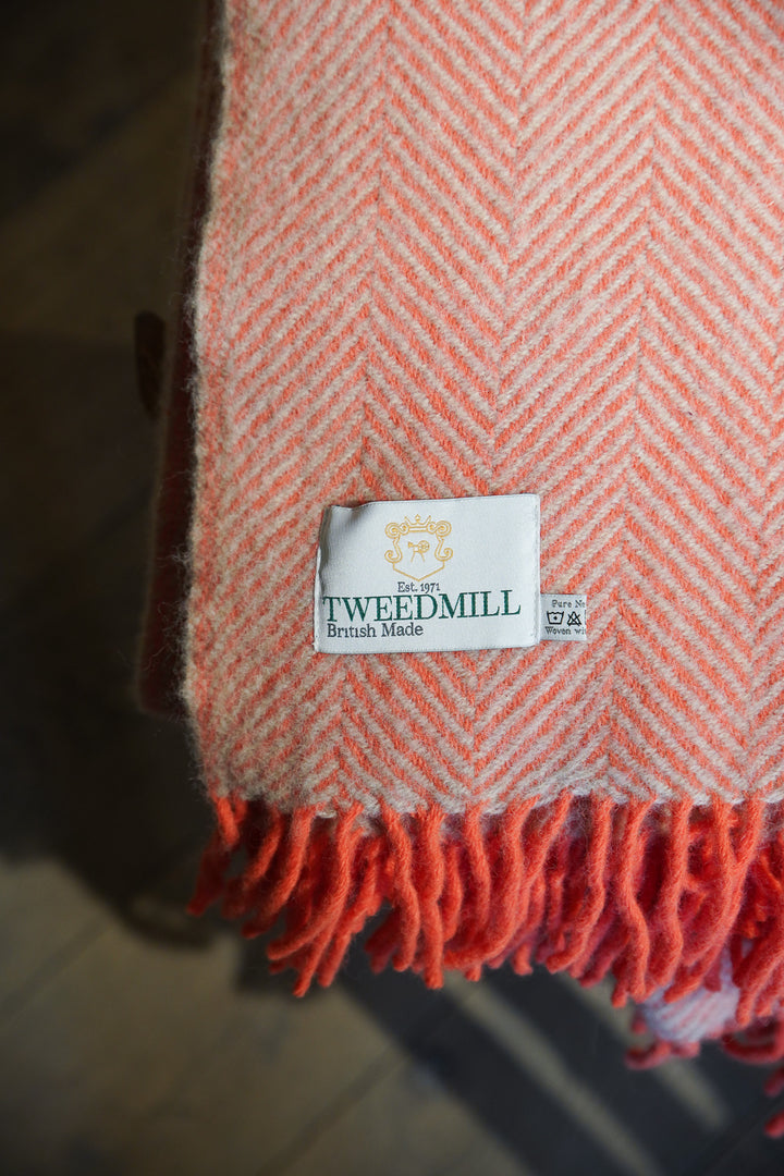Lifestyle Herringbone Throw