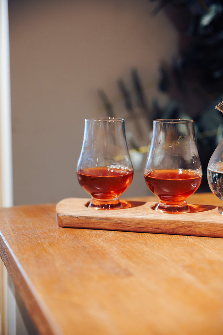 Darach Three Glass Holder