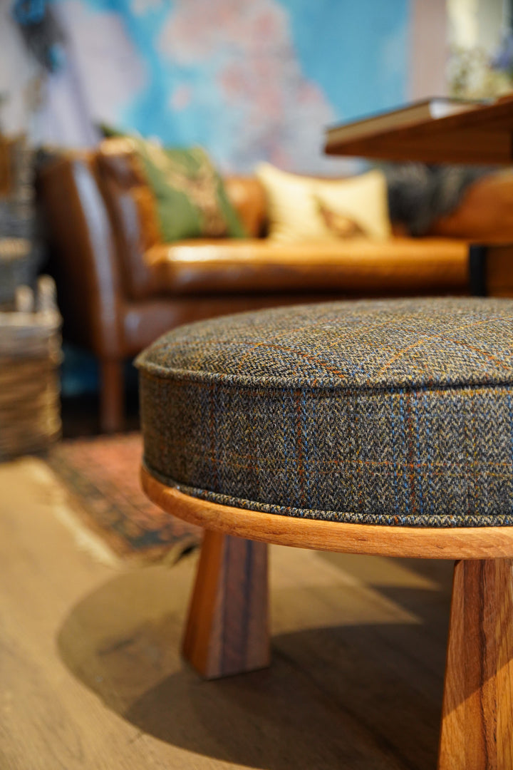 Darach - Tweed Footstool Round