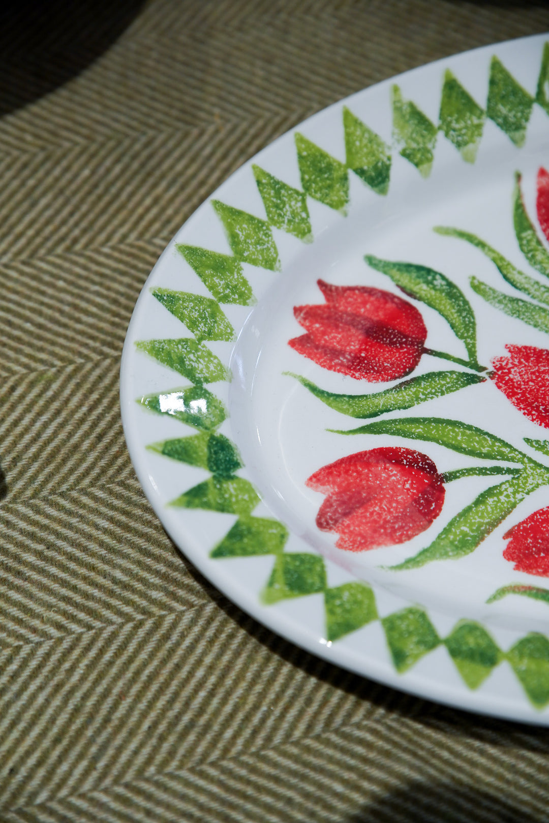 Tulips Oval Rimmed Platter