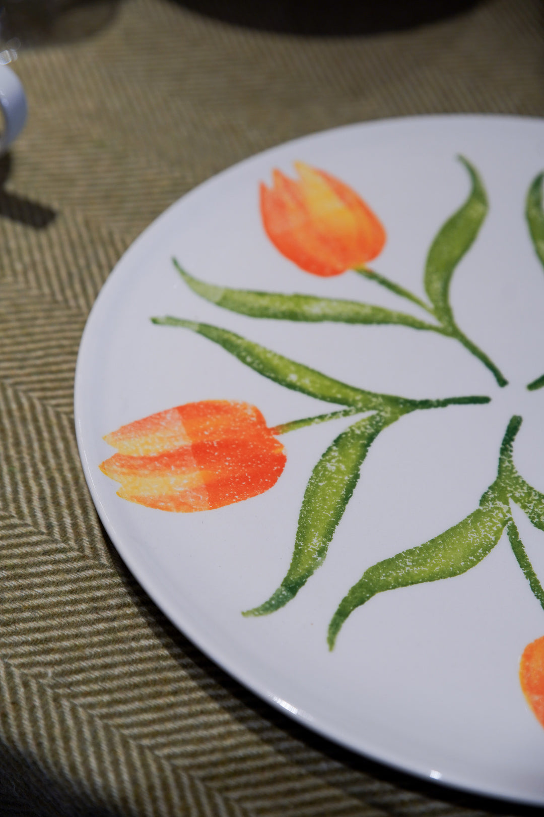 Tulips Round Platter
