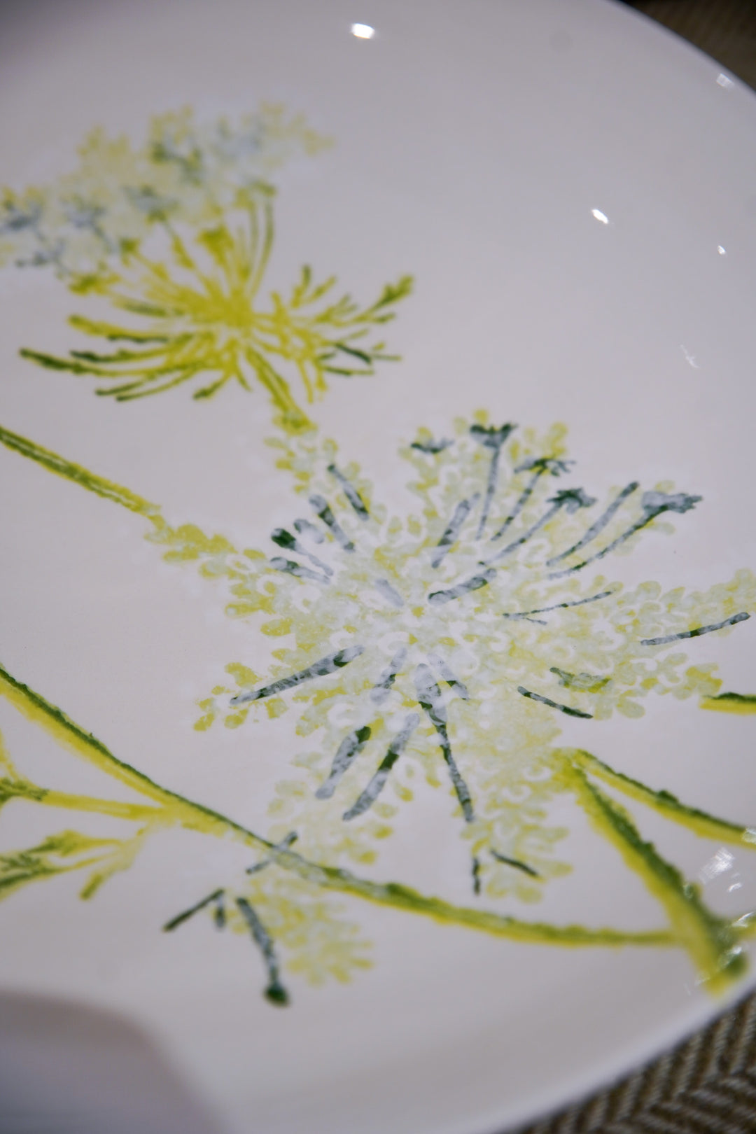 XL Serving Bowl - Cow Parsley