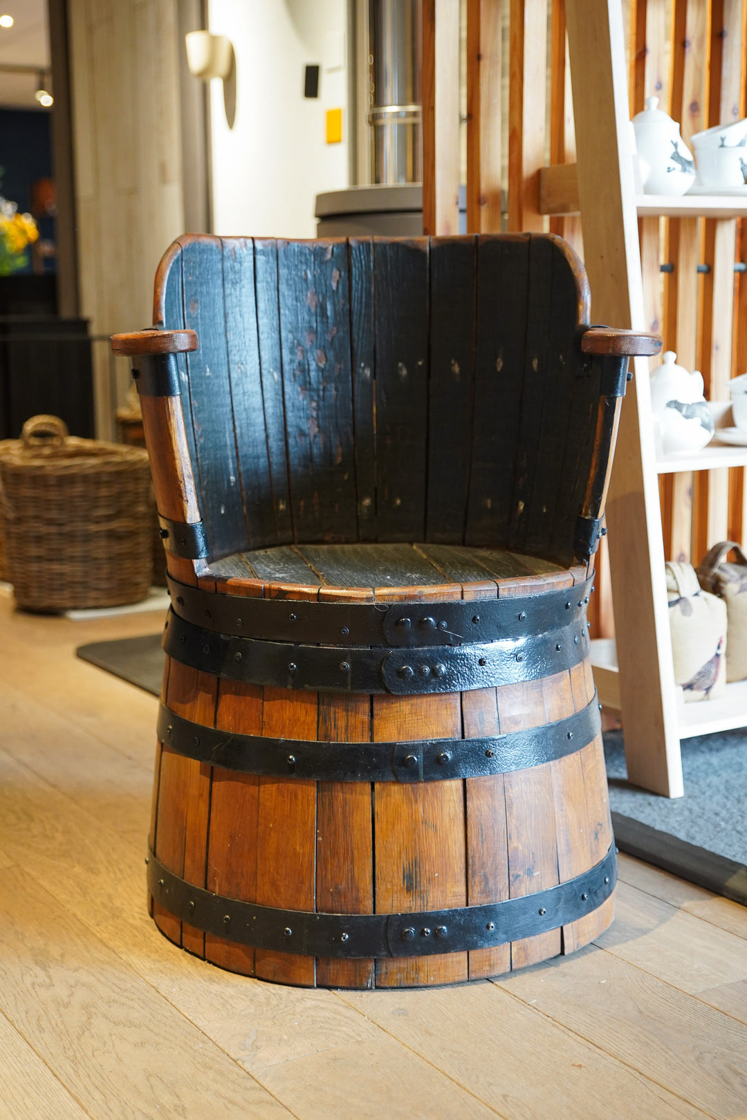 Darach - Captain's Indoor/Outdoor Barrel Chair