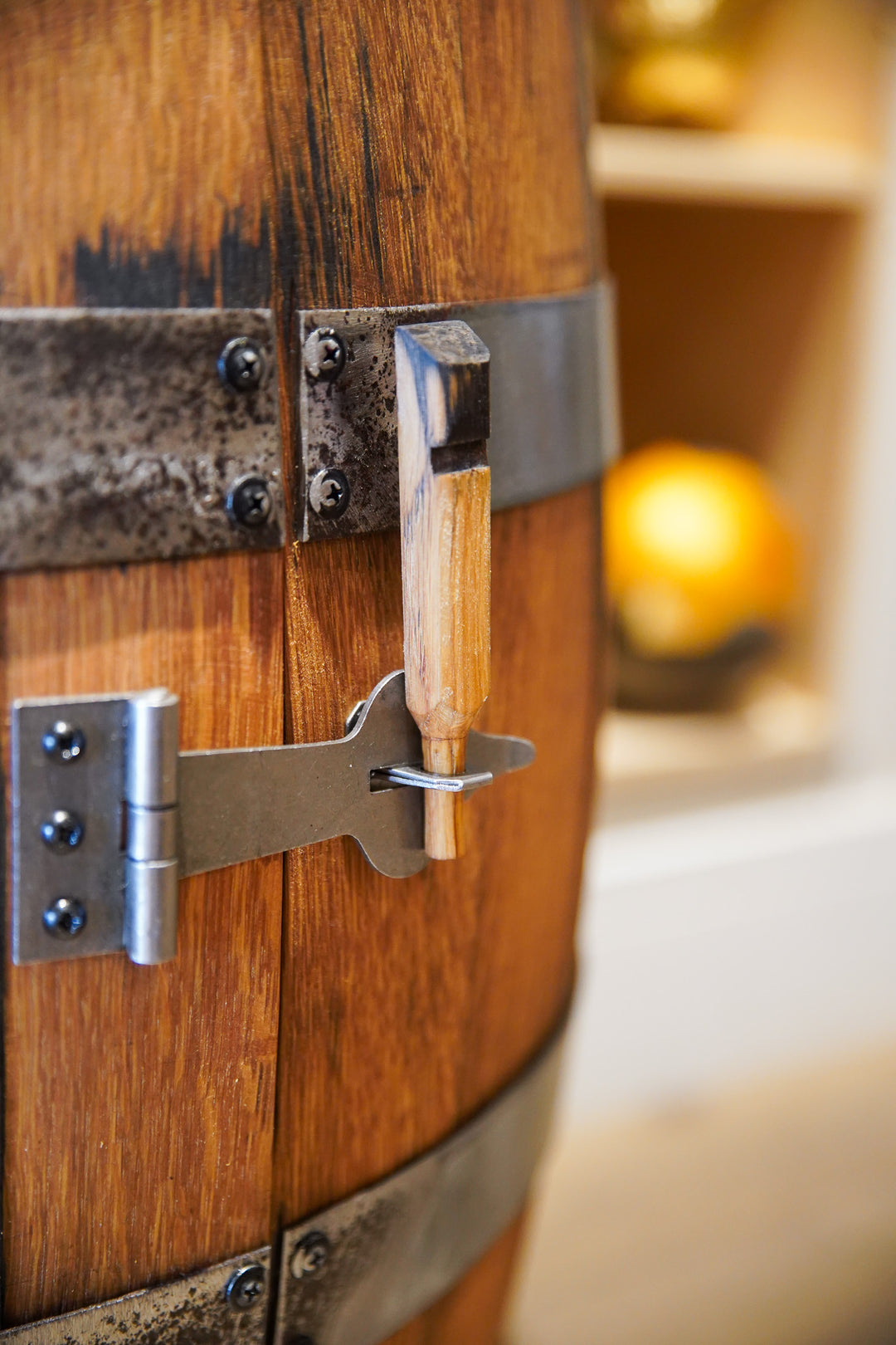 Darach - Octave Barrel Bar with Door