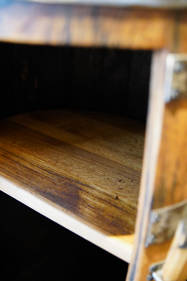 Darach - Octave Barrel Bar with Door