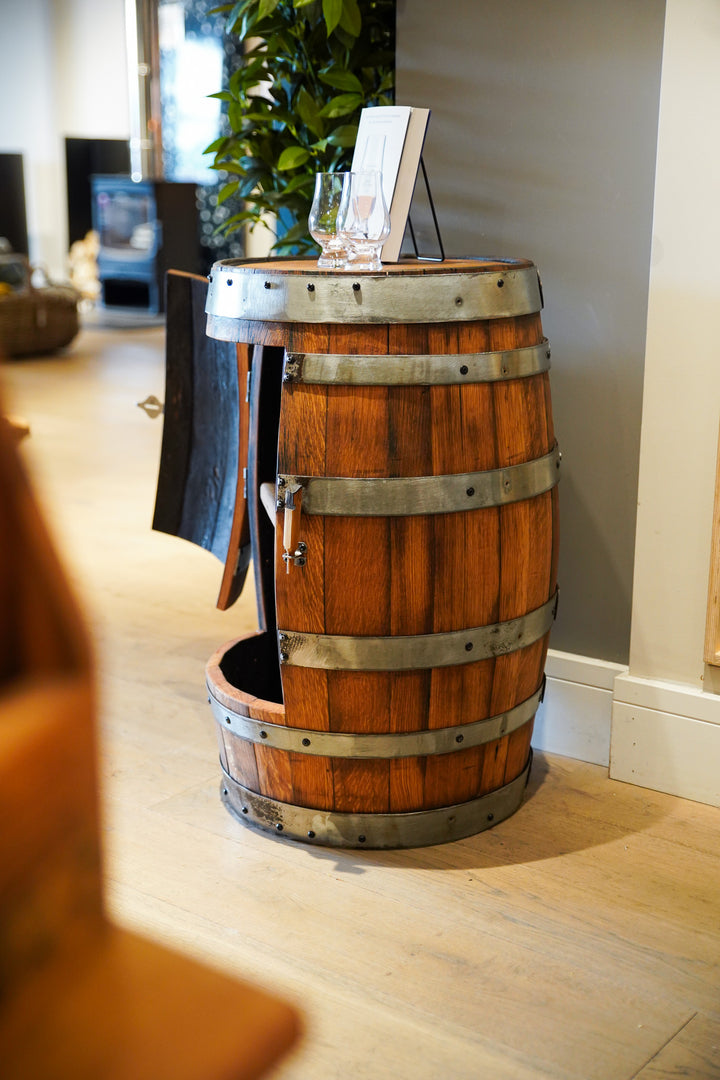 Darach - Octave Barrel Bar with Door