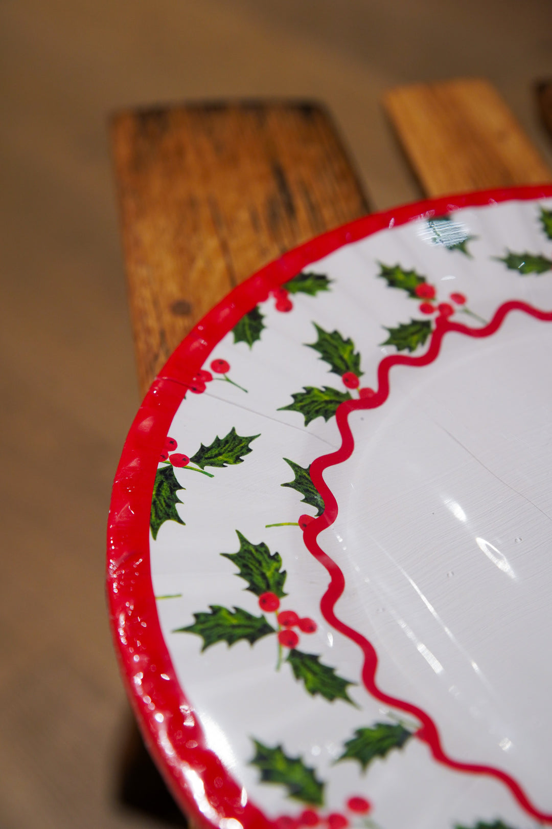 Holly Large Paper Plate - 10 Pack