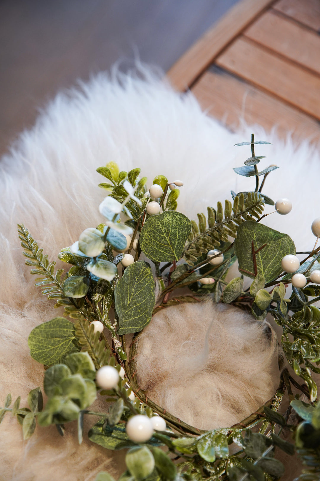 Eucalyptus/White Berry Candle Ring - Large