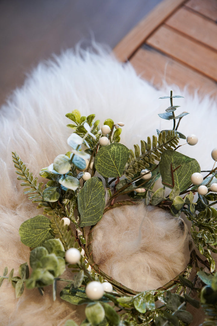 Eucalyptus/White Berry Candle Ring - Large