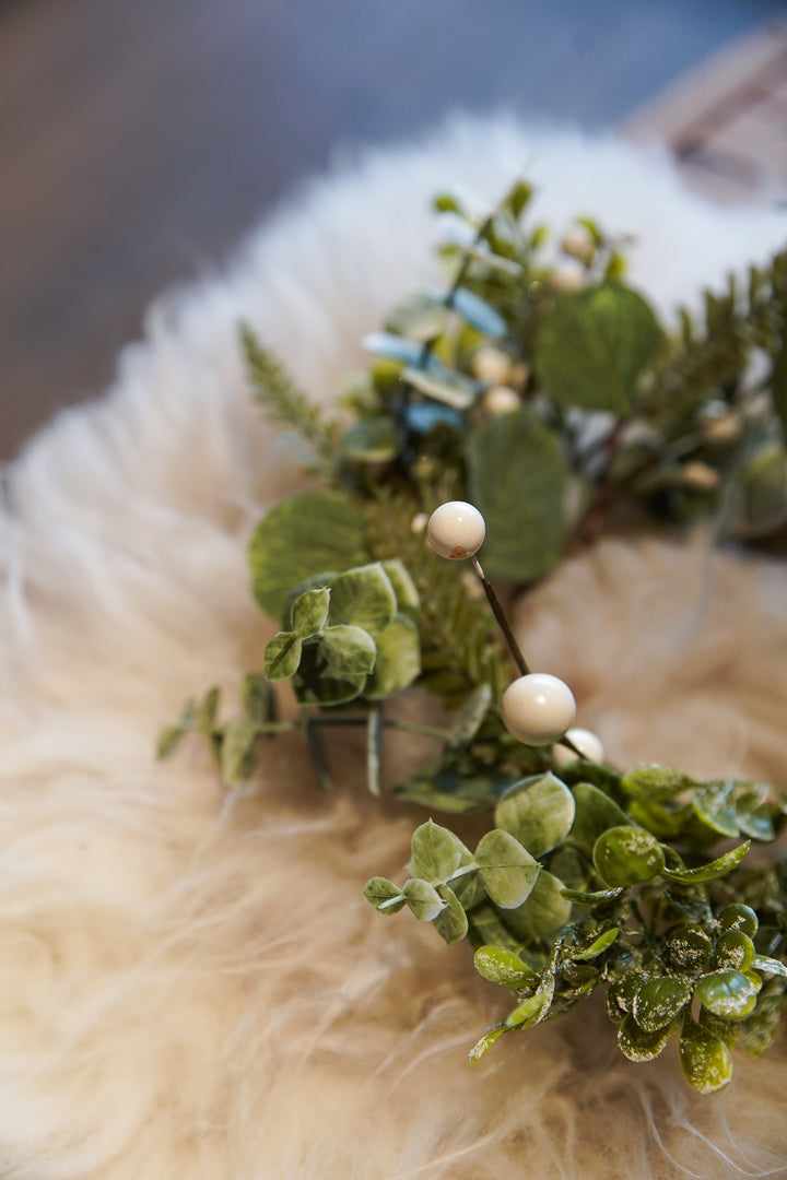 Eucalyptus/White Berry Candle Ring - Large