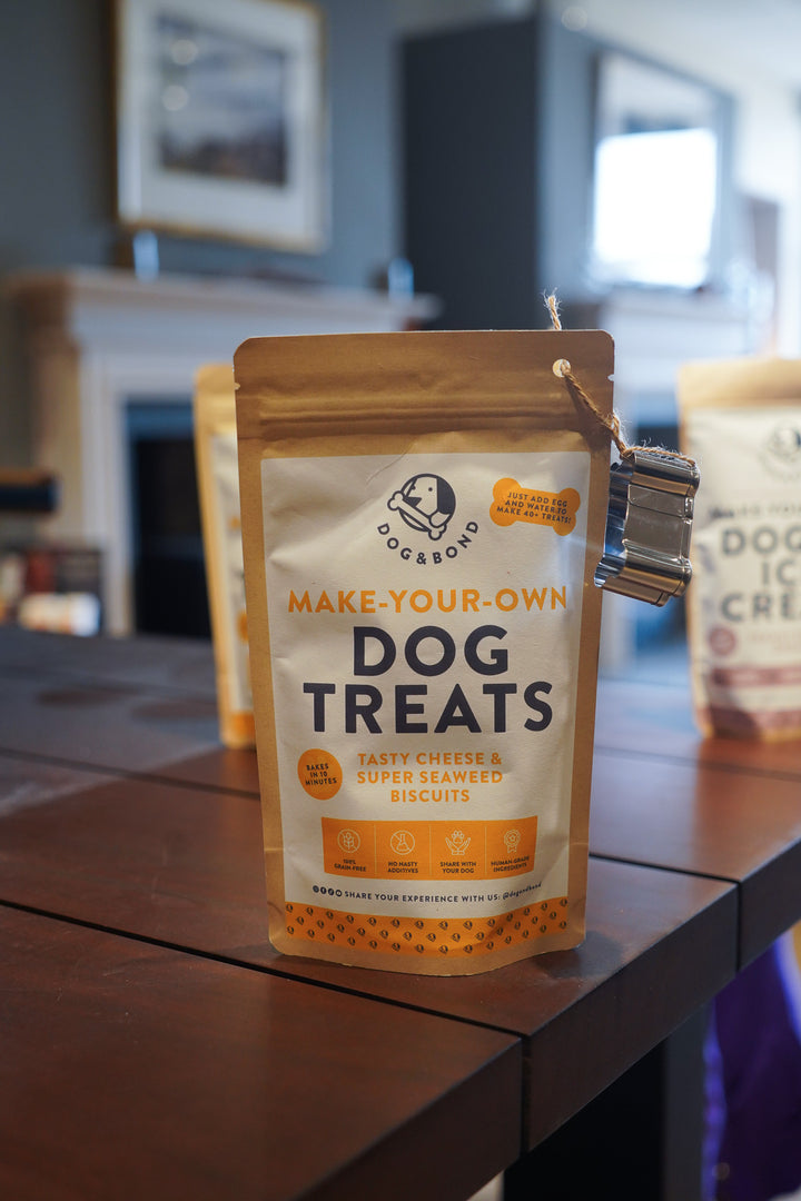 Dog Treat Mix: Tasty Cheese & Super Seaweed