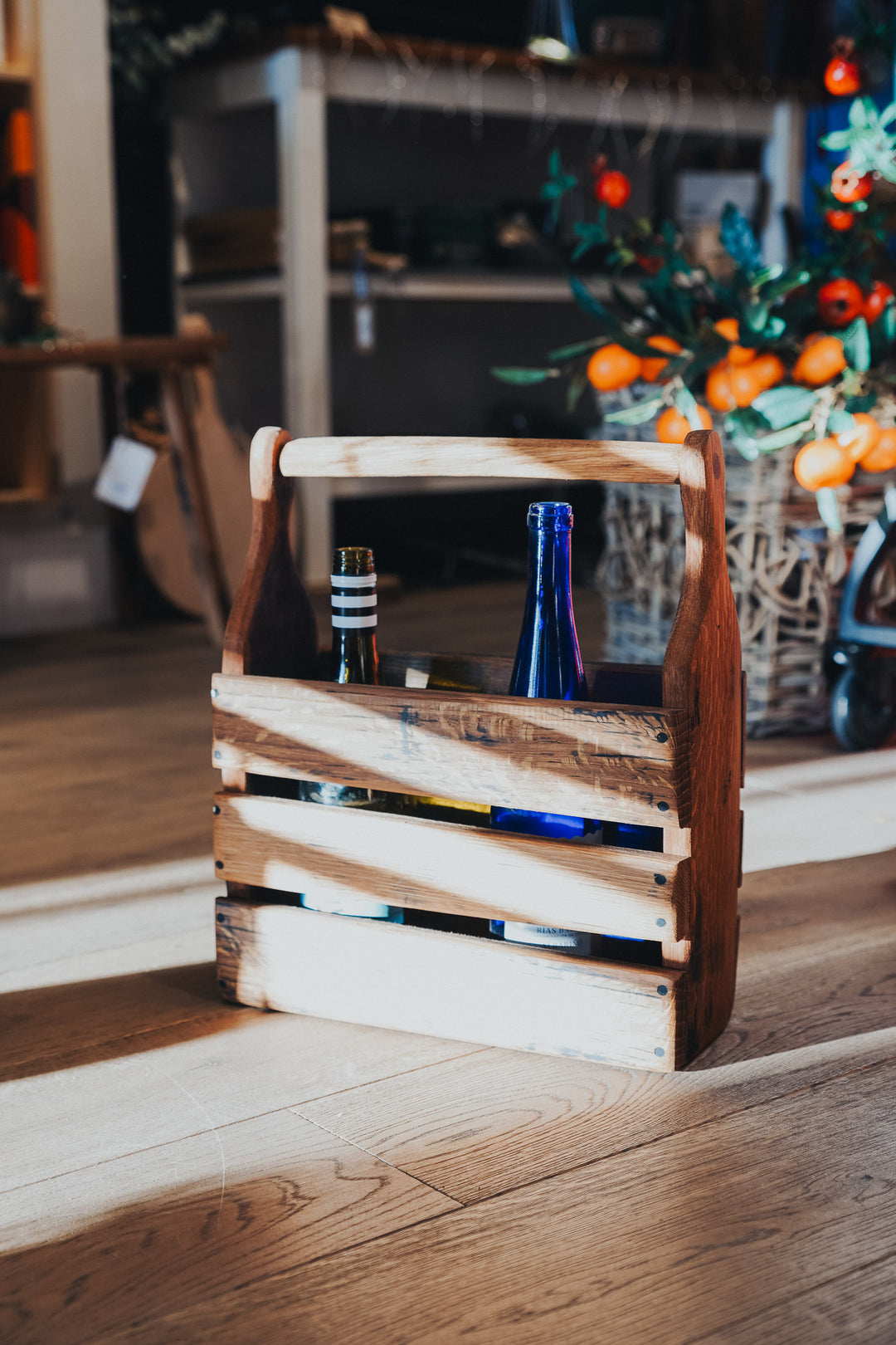 Darach - Magazine/Bottle Rack