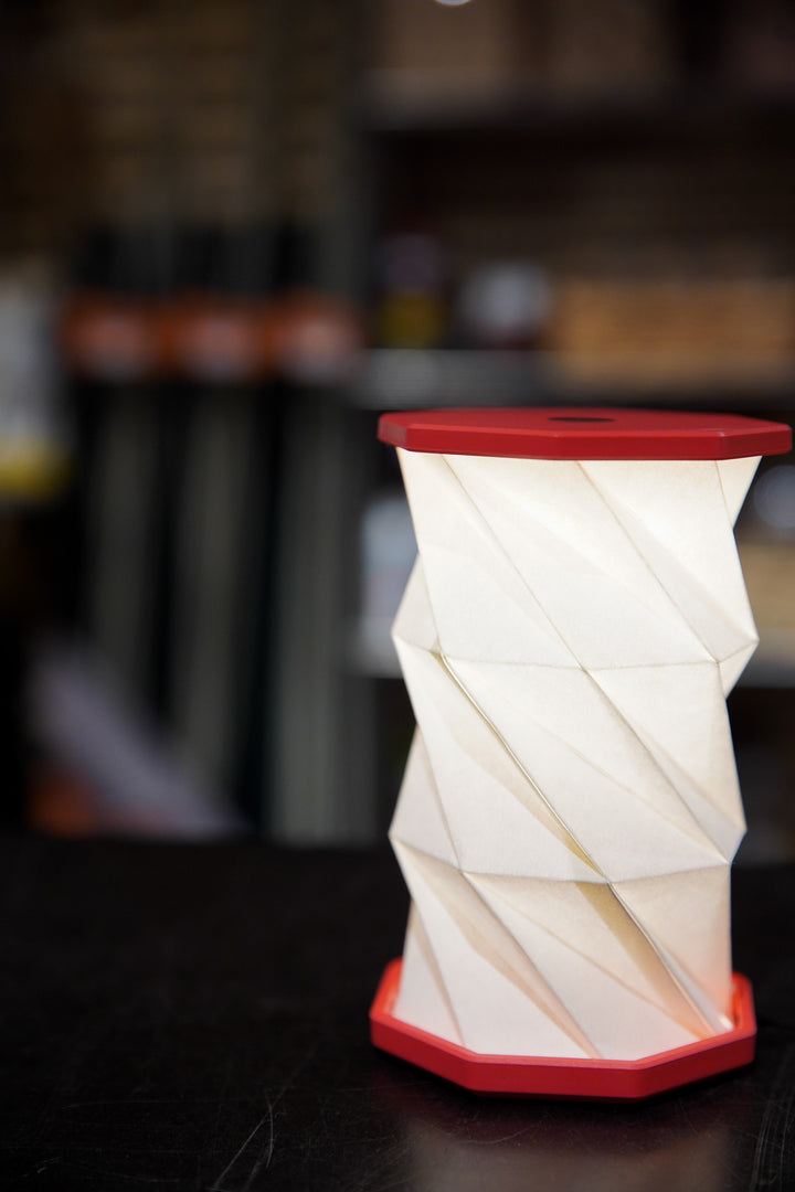 Mini Twist Hexagon Lamp