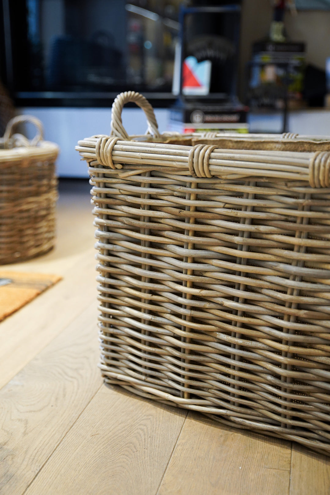 Medium Rectangular Basket with Jute Liner