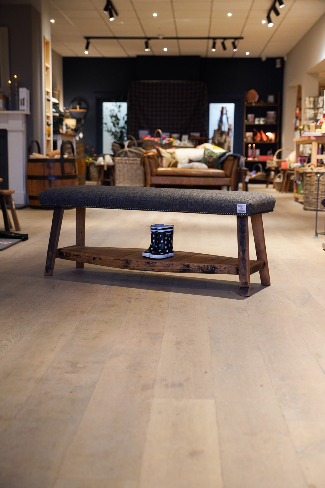 Darach - Tweed Bench - Tun - Boot Shelf