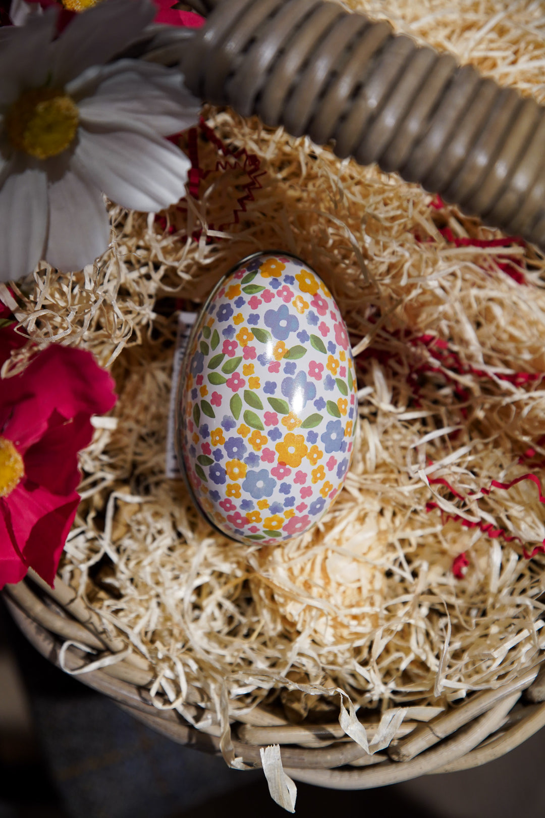 Emma Bridgewater Medium Tin Egg with Chocolate Eggs